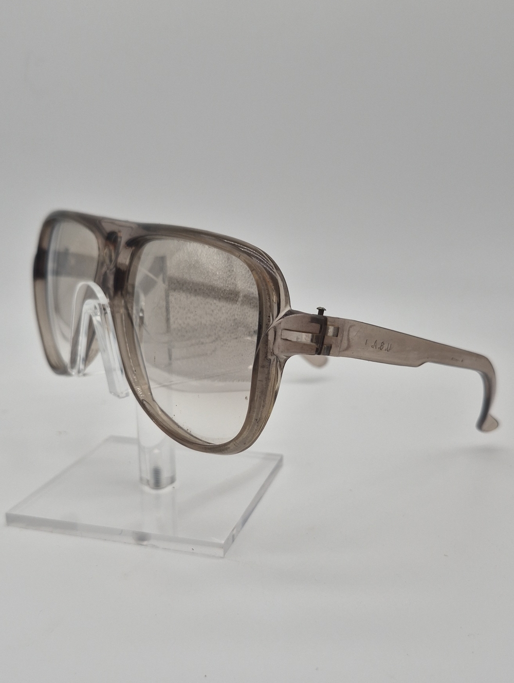 Vintage Foster Grant Unisex Oversized Sunglasses